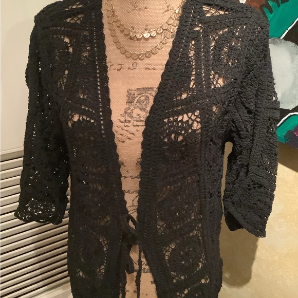 Tie front  crochet maxi cardigan. - Picture 2 of 4